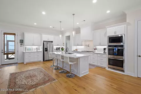 Kitchen - 146 Herons Bay Cir, Madison, MS 39110 photo 1 of 5