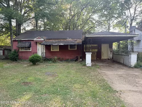 2635 Pinebrook Dr, Jackson, MS 39212