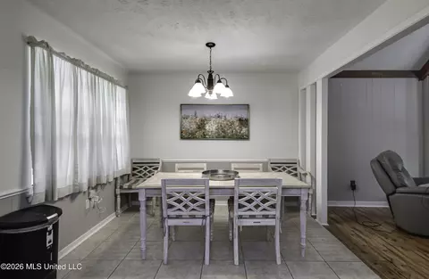 Dining - 130 Cypress Dr, Madison, MS 39110 photo 6 of 6