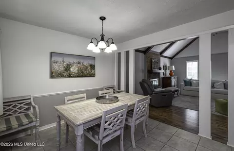 Dining - 130 Cypress Dr, Madison, MS 39110 photo 2 of 6