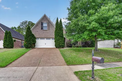 4241 Ridgemont Rd, Olive Branch, MS 38654