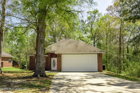 Exterior - 27 Maroon Dr, Picayune, MS 39466 photo 7 of 11