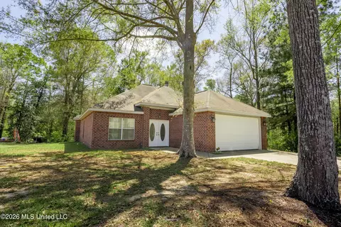 Exterior - 27 Maroon Dr, Picayune, MS 39466 photo 8 of 11