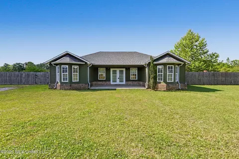 Exterior - 142 Pete Pitts Rd, Lucedale, MS 39452 photo 1 of 4