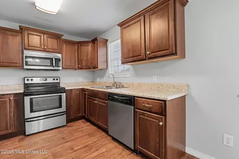 Kitchen - 142 Pete Pitts Rd, Lucedale, MS 39452 photo 1 of 2