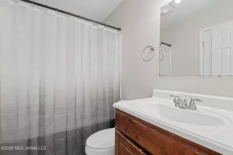Bath - 142 Pete Pitts Rd, Lucedale, MS 39452 photo 2 of 2