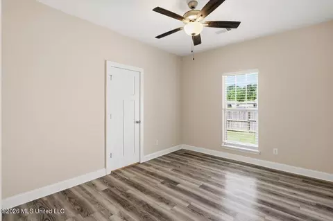 Bedroom - 815 Long Leaf Cir, Brandon, MS 39042 photo 1 of 2