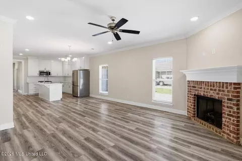 Other - 815 Long Leaf Cir, Brandon, MS 39042 photo 2 of 10