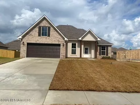 14274 Swan Ridge Cir, Gulfport, MS 39503