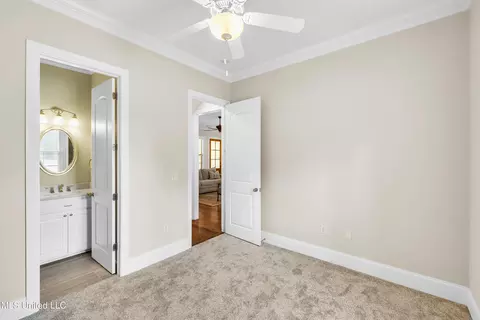 Bedroom - 413 Miles Cv, Brandon, MS 39047 photo 2 of 8
