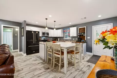 Kitchen - 23 Buddy Rd, Picayune, MS 39466 photo 1 of 4
