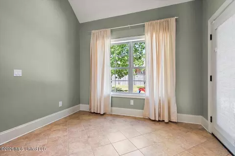 Entry Way - 202 Calhoun Dr, Madison, MS 39110 photo 2 of 2