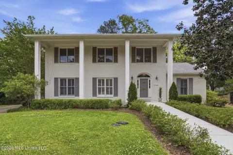 5146 Canton Heights Dr, Jackson, MS 39211