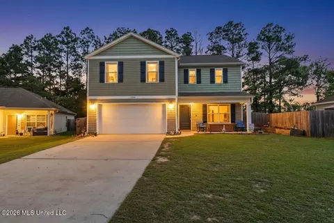 18520 Devin Ct, Gulfport, MS 39503