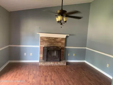 4263 Cypress Dr, Jackson, MS 39212 photo 2