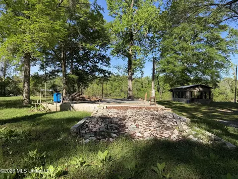 25417 Turps Dr, Lucedale, MS 39452 photo 2