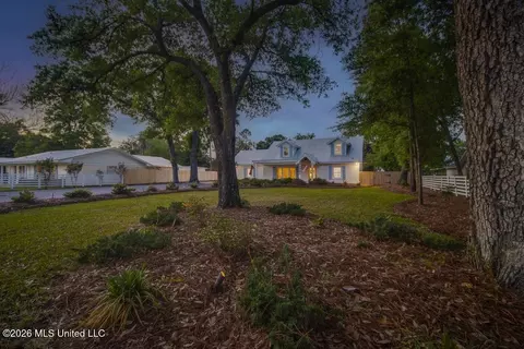 Exterior - 1589 E Second St, Pass Christian, MS 39571 photo 13 of 15