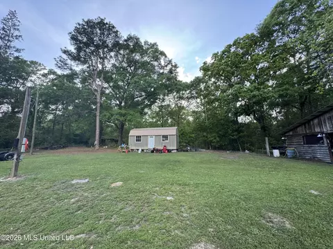 Exterior - 232 White Rd, Lucedale, MS 39452 photo 2 of 3