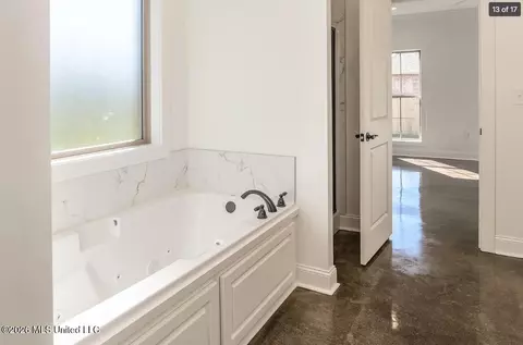 Entry Way - 123 Porter Rdg, Canton, MS 39046 photo 3 of 4