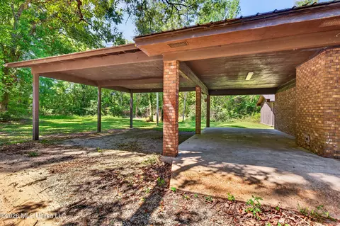 Exterior - 22228 William Ward Rd, Moss Point, MS 39562 photo 4 of 10