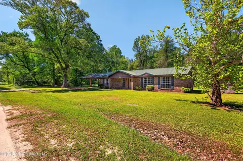 Exterior - 22228 William Ward Rd, Moss Point, MS 39562 photo 3 of 10
