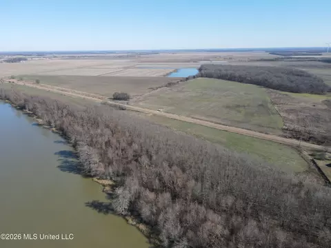 S Highway 61, Dundee, MS 38626 photo 14