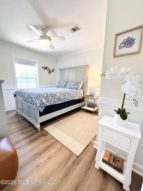 Bedroom - 215 E 2nd St #34A, Pass Christian, MS 39571 photo 4 of 4