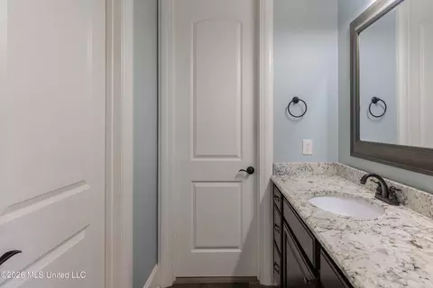 Bath - 517 Viewpointe Way, Clinton, MS 39056 photo 10 of 17