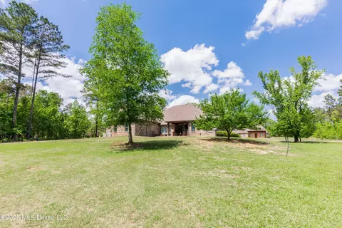 Exterior - 517 Viewpointe Way, Clinton, MS 39056 photo 22 of 23
