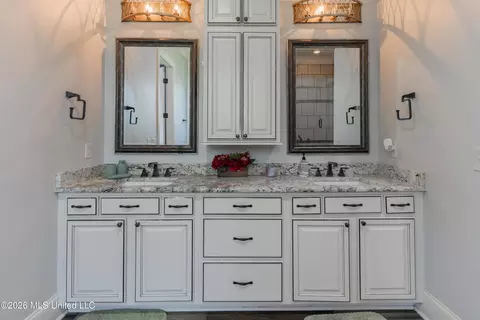 Bath - 517 Viewpointe Way, Clinton, MS 39056 photo 2 of 17