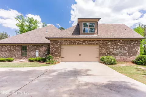 Exterior - 517 Viewpointe Way, Clinton, MS 39056 photo 5 of 23