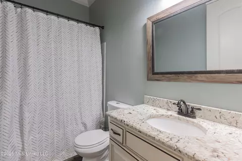 Bath - 517 Viewpointe Way, Clinton, MS 39056 photo 5 of 17
