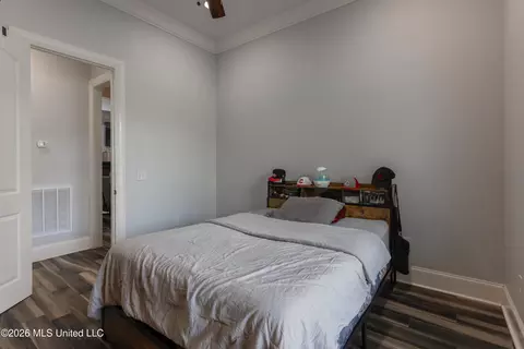Bedroom - 517 Viewpointe Way, Clinton, MS 39056 photo 5 of 12