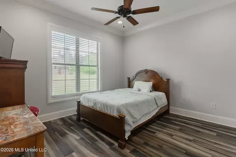 Bedroom - 517 Viewpointe Way, Clinton, MS 39056 photo 9 of 12