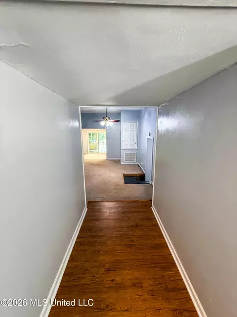 Entry Way - 143 Maple St, Florence, MS 39073 photo 3 of 3