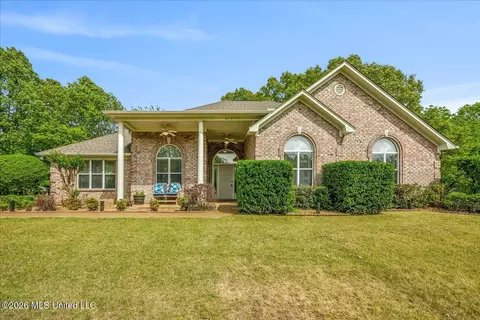 4278 W Elizabeth Cir, Olive Branch, MS 38654
