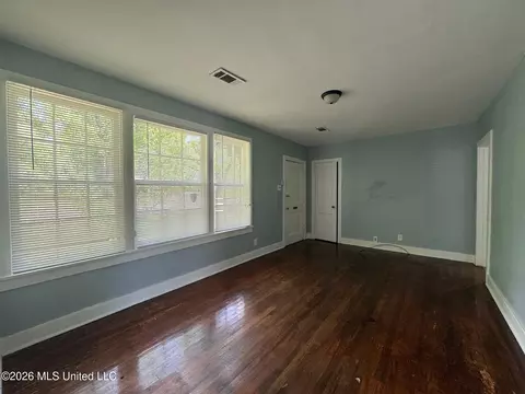 Living - 4833 Churchill Dr, Jackson, MS 39206 photo 3 of 3