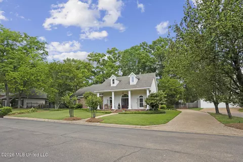 Exterior - 5366 Carolwood Dr, Jackson, MS 39211 photo 9 of 9
