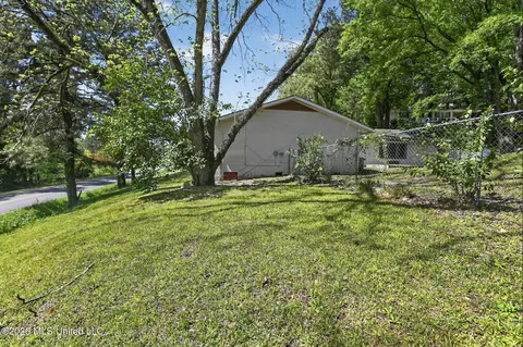 Exterior - 20 Covington Rd, Columbus, MS 39705 photo 8 of 8