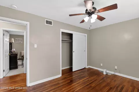 Bedroom - 20 Covington Rd, Columbus, MS 39705 photo 3 of 4