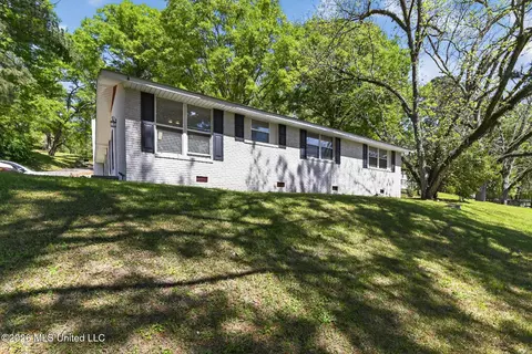 Exterior - 20 Covington Rd, Columbus, MS 39705 photo 5 of 8