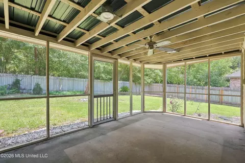Exterior - 89364 E Diamondhead Dr, Diamondhead, MS 39525 photo 3 of 6