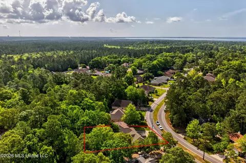 View/Area - 89364 E Diamondhead Dr, Diamondhead, MS 39525 photo 1 of 2