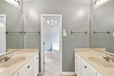 Bath - 89364 E Diamondhead Dr, Diamondhead, MS 39525 photo 1 of 3