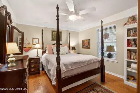 Bedroom - 89364 E Diamondhead Dr, Diamondhead, MS 39525 photo 1 of 3