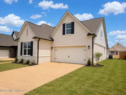 Exterior - 836 Coahoma Ct, Nesbit, MS 38651 photo 3 of 4
