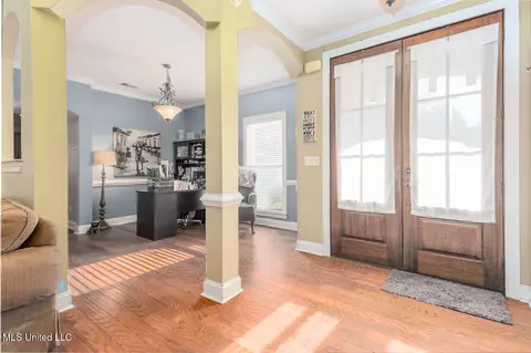 Entry Way - 2670 Emerald Way Dr, Hernando, MS 38632 photo 1 of 1