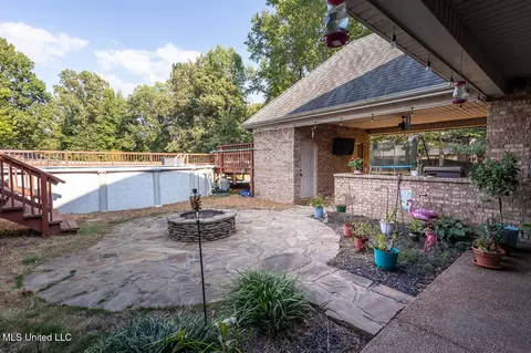 Exterior - 2670 Emerald Way Dr, Hernando, MS 38632 photo 10 of 14