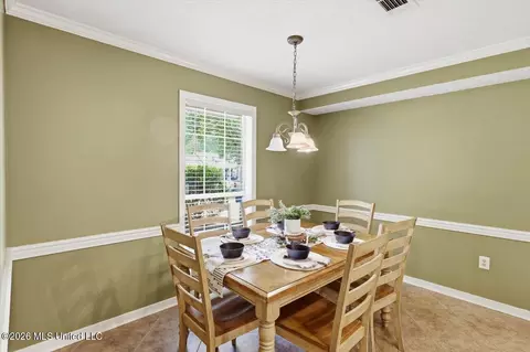Dining - 4008 Big Oak Dr, Jackson, MS 39272 photo 2 of 2