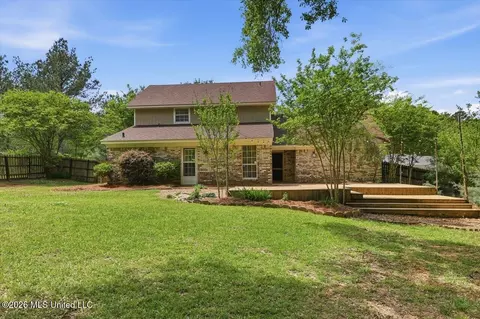 Exterior - 4008 Big Oak Dr, Jackson, MS 39272 photo 4 of 6
